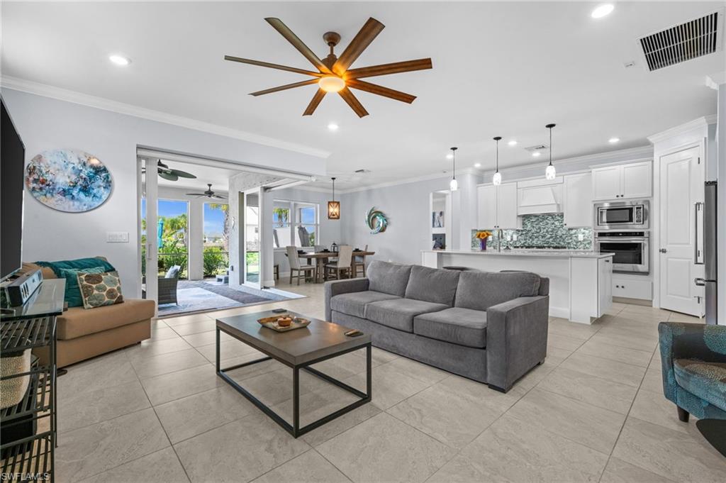 PARKSIDE - Residential