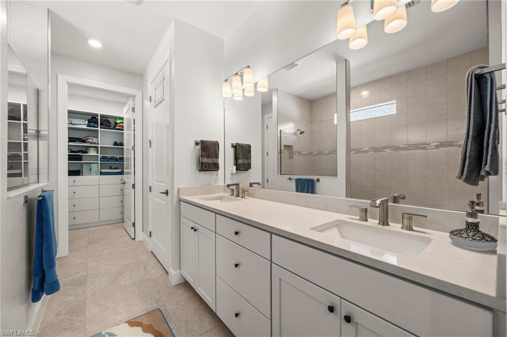 PARKSIDE - Residential