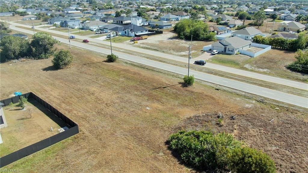CAPE CORAL - Land