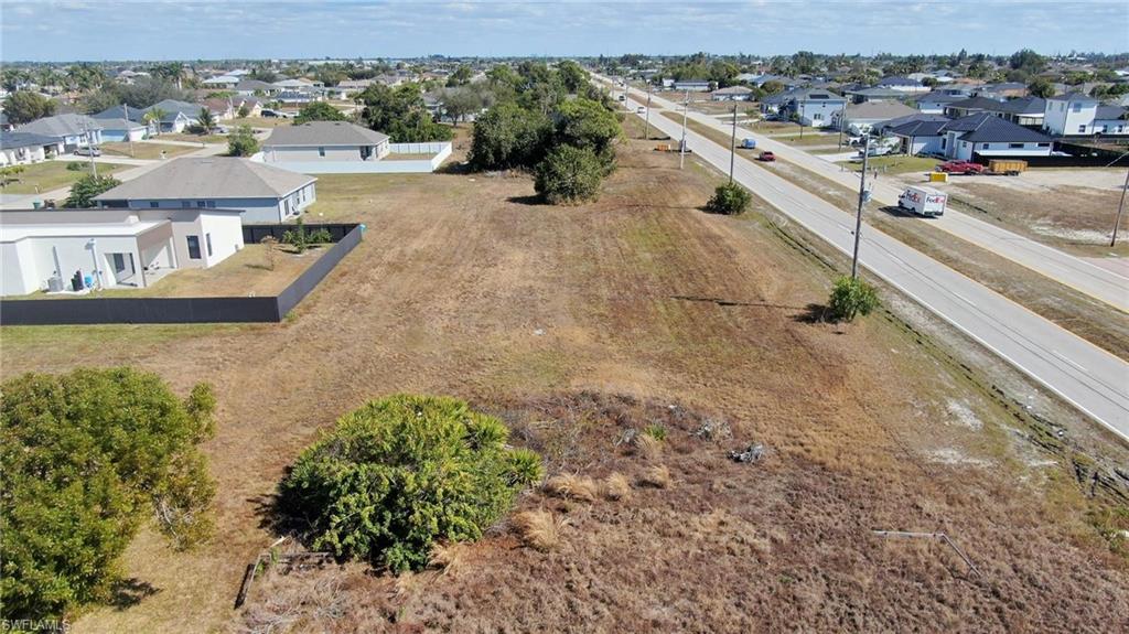 CAPE CORAL - Land