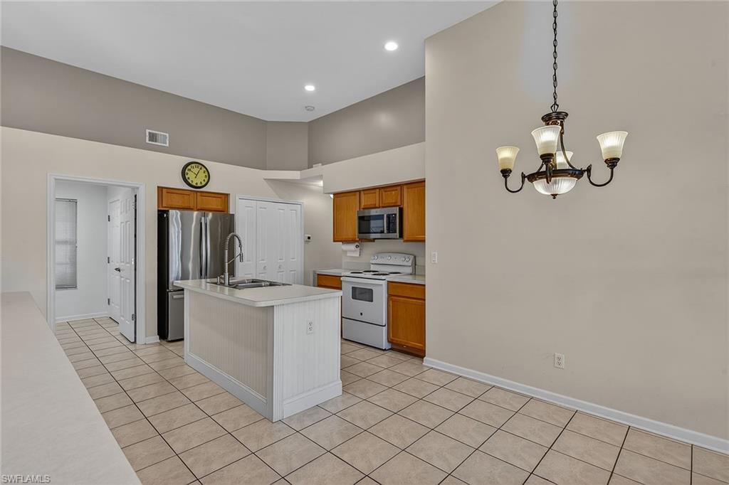 ORCHARDS - Residential Lease