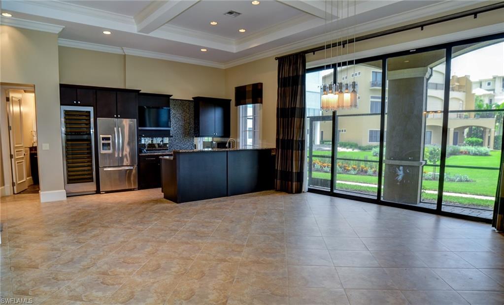 BAREFOOT BEACH - Residential