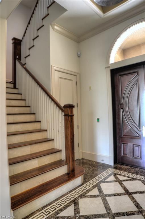 BAREFOOT BEACH - Residential