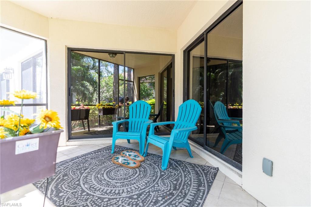 COACH HOMES - Residential