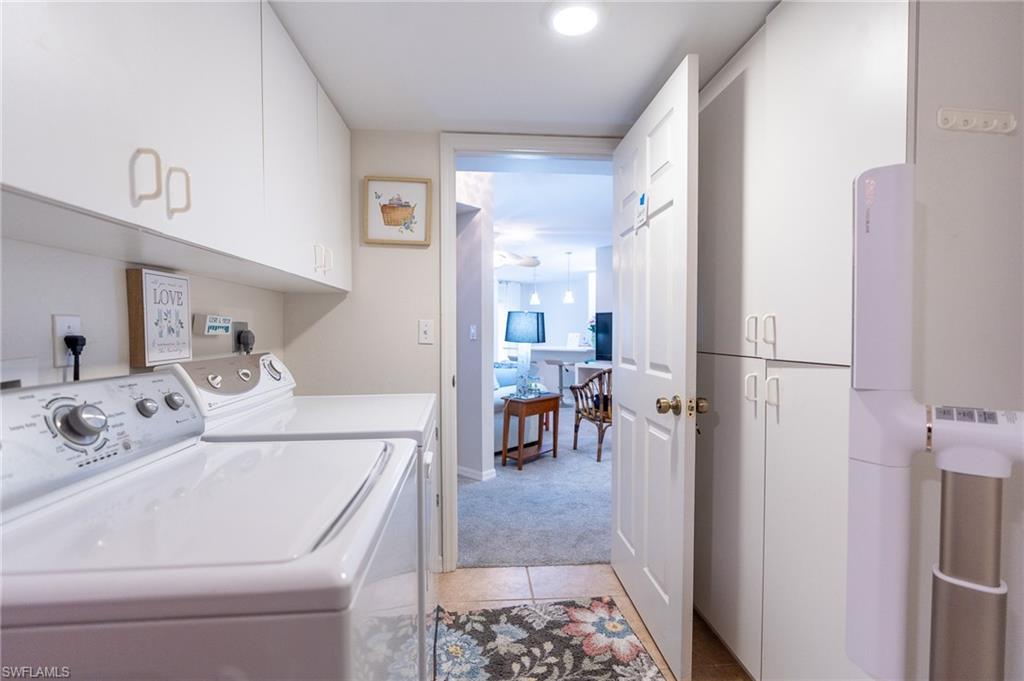 COACH HOMES - Residential