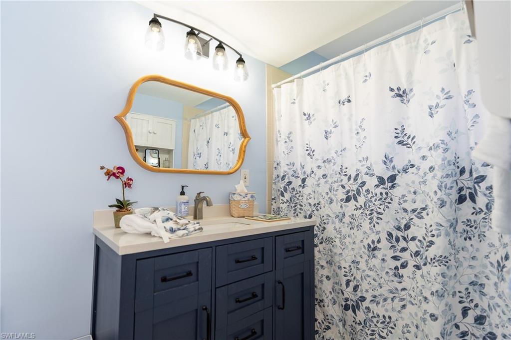 COACH HOMES - Residential