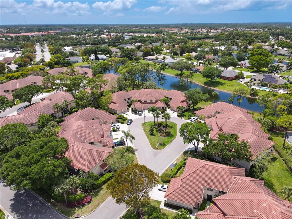 COACH HOMES - Residential