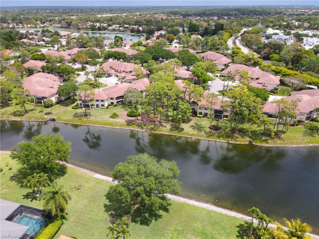 COACH HOMES - Residential