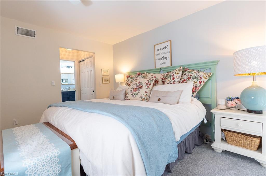 COACH HOMES - Residential