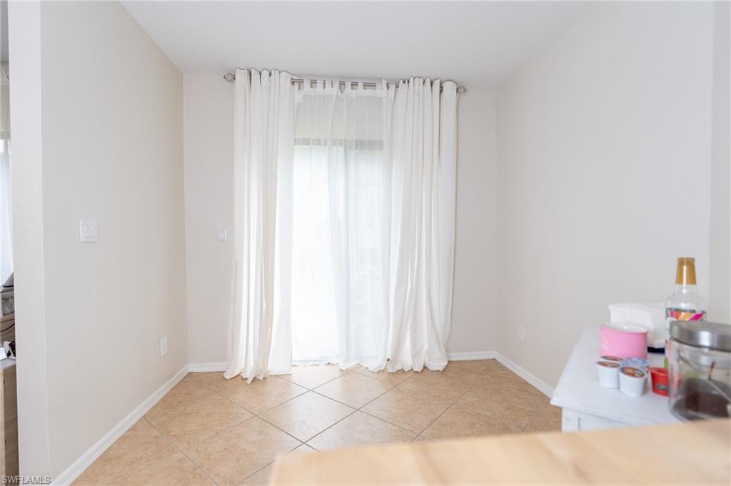 COACH HOMES - Residential