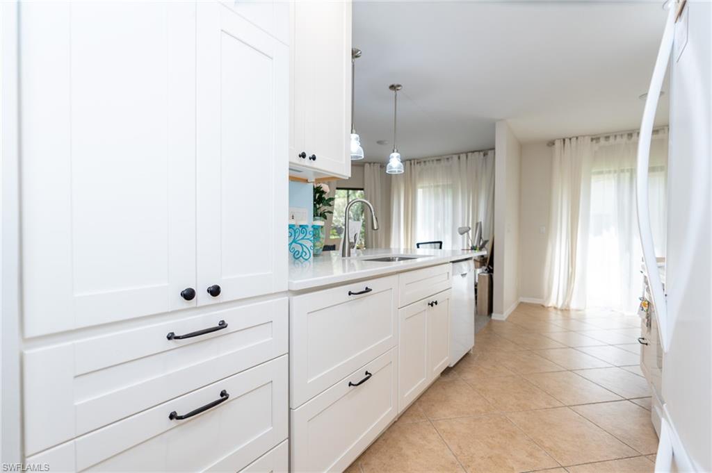 COACH HOMES - Residential