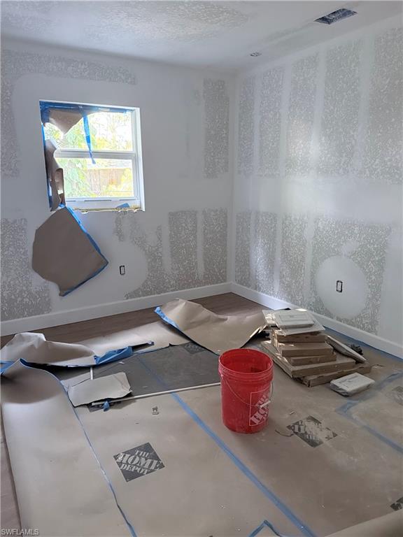 POINCIANA VILLAGE - Residential