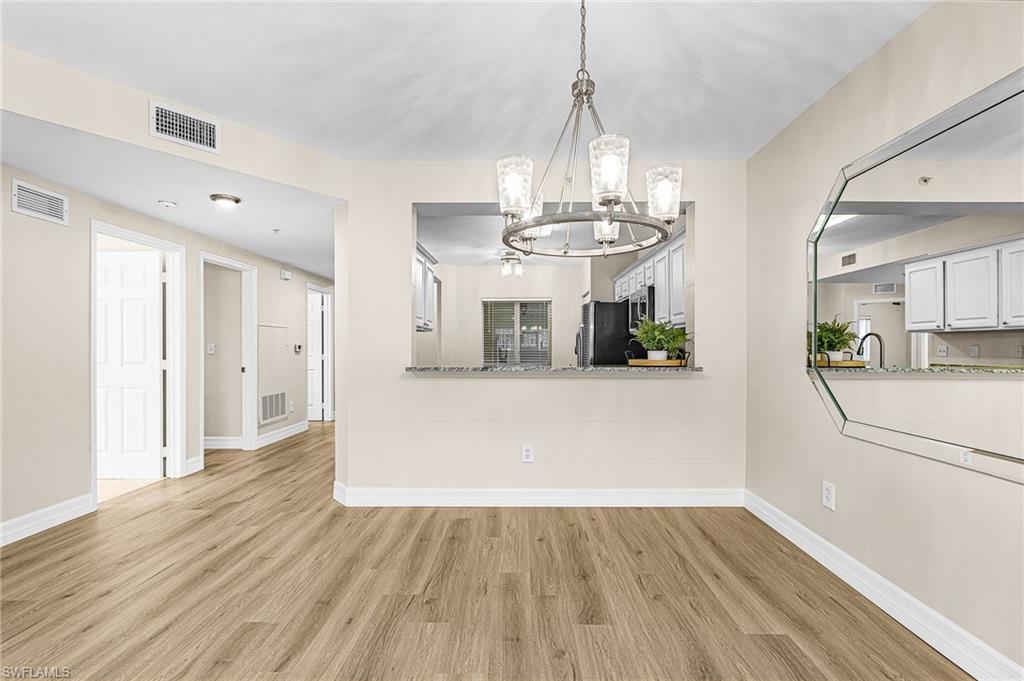 LAKESIDE HIDEAWAY - Residential