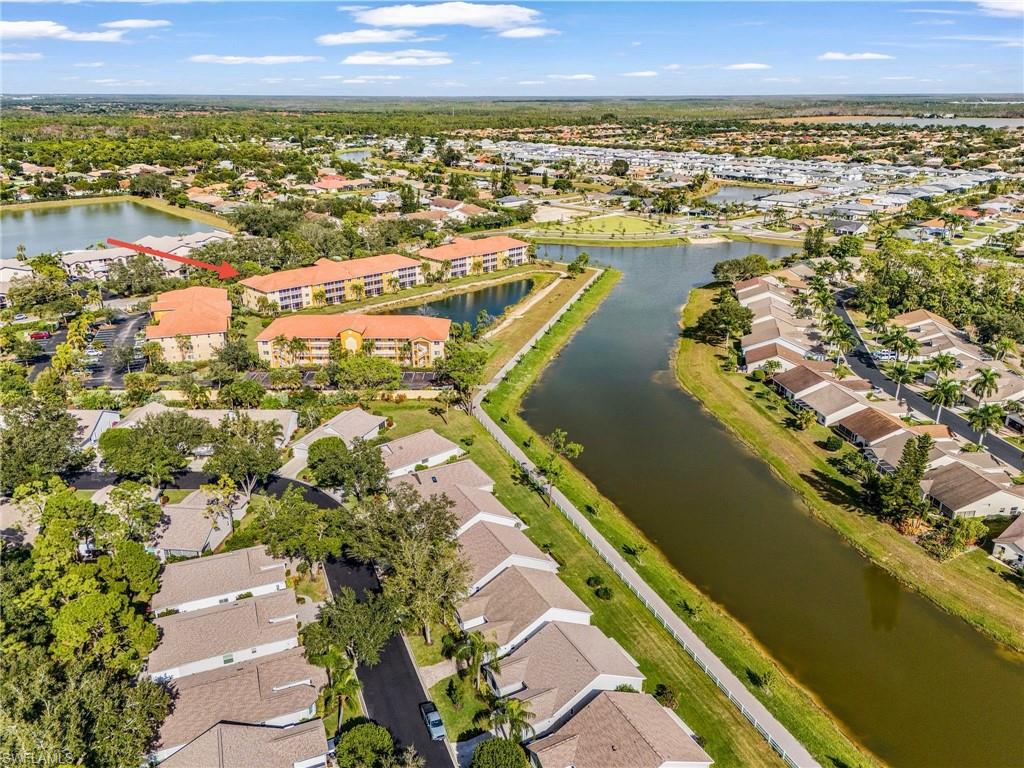 LAKESIDE HIDEAWAY - Residential