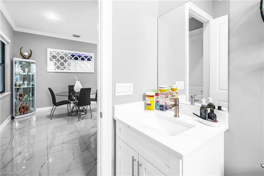 GOLDEN GATE ESTATES - Residential