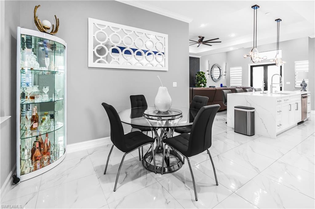 GOLDEN GATE ESTATES - Residential