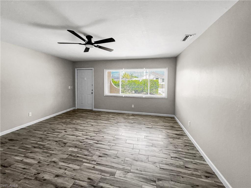 SAN CARLOS PARK - Residential Lease