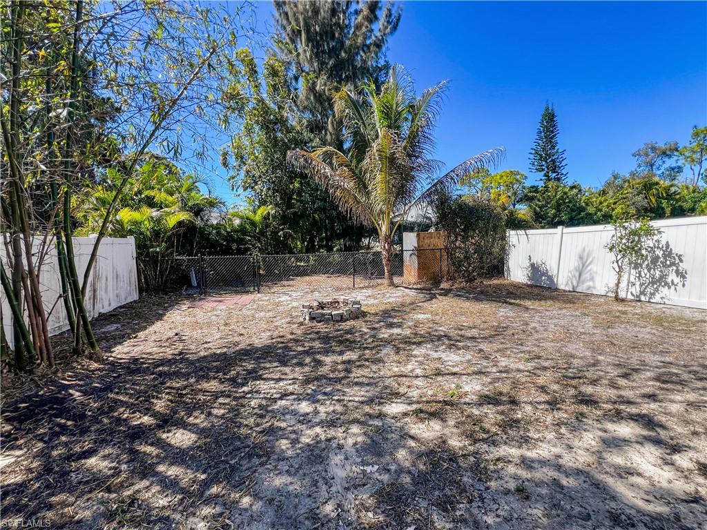 SAN CARLOS PARK - Residential Lease