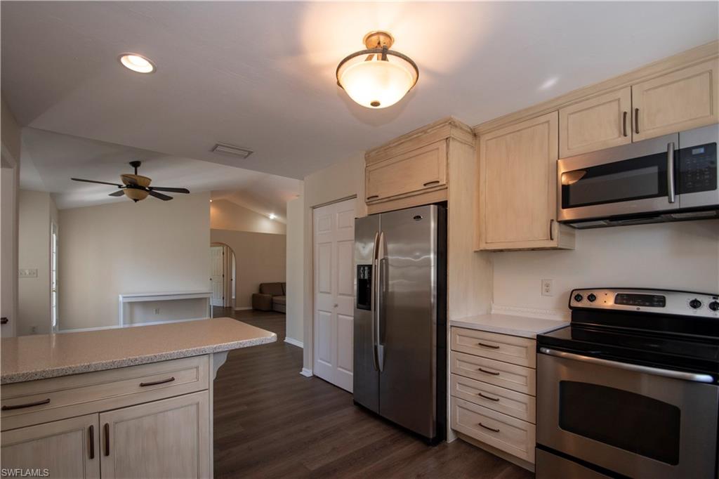 BONITA FARMS - Residential