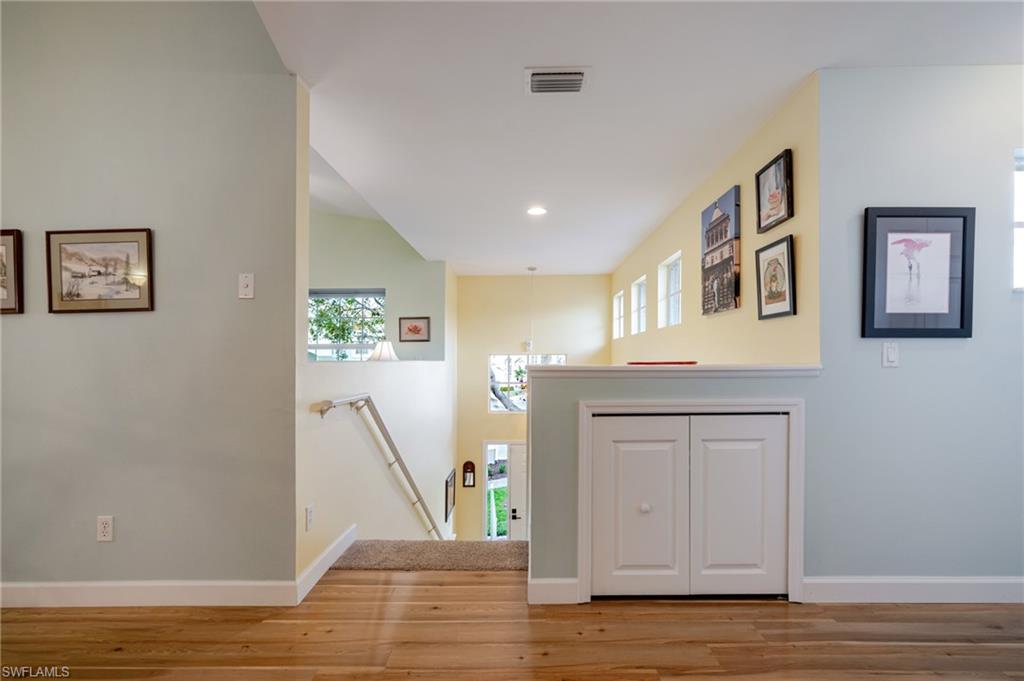 GLEN COVE - Residential