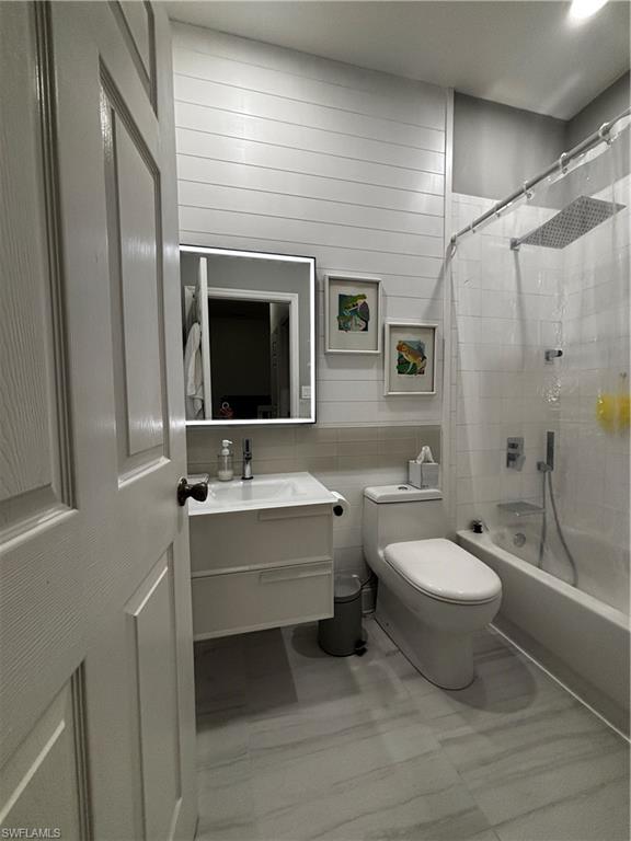 SUMMIT PLACE - Residential