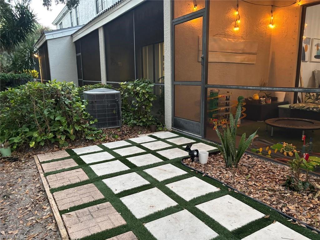 SUMMIT PLACE - Residential