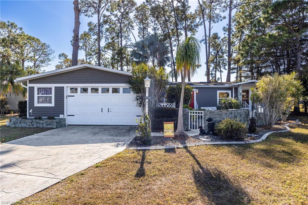 PINE LAKES COUNTRY CLUB - Residential