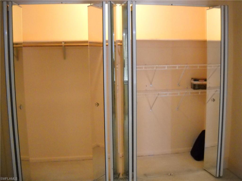 SPANISH ARMS - Residential Lease