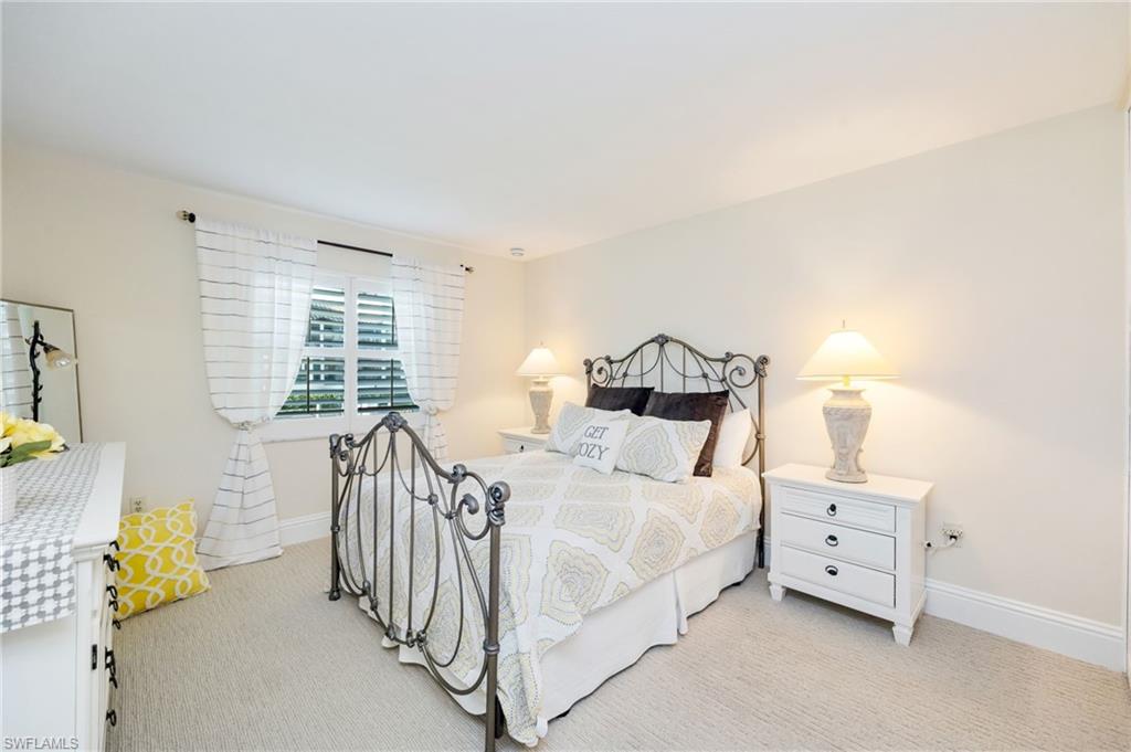 FOUR WINDS - Residential