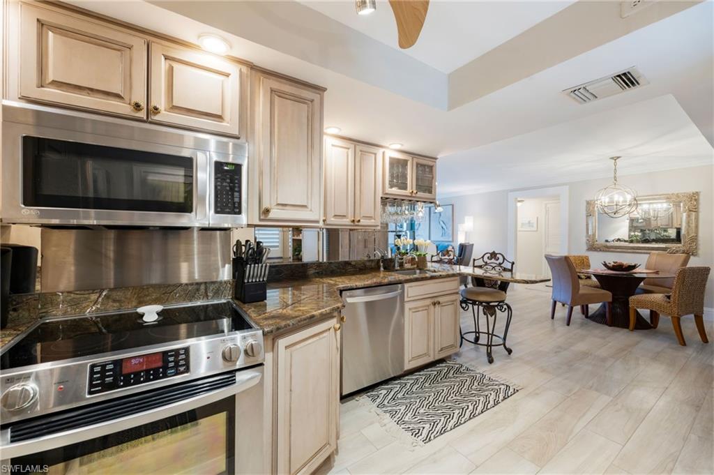 FOUR WINDS - Residential