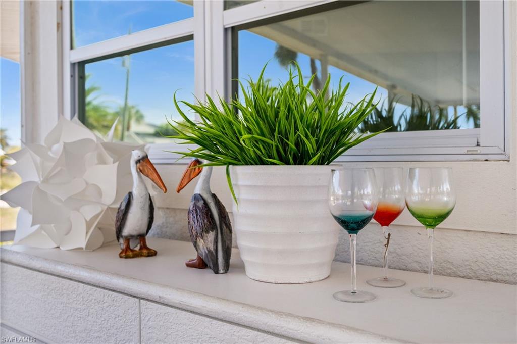 LAGUNA SHORES - Residential