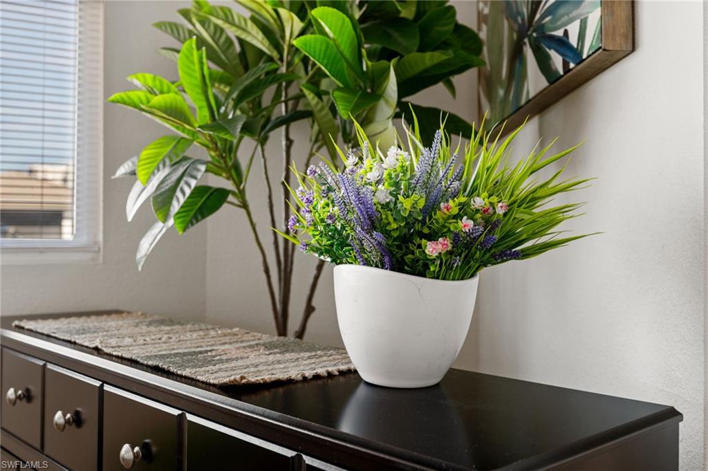 LAGUNA SHORES - Residential