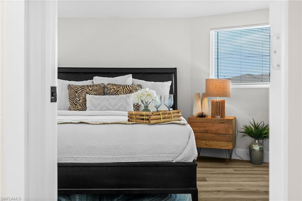 LAGUNA SHORES - Residential