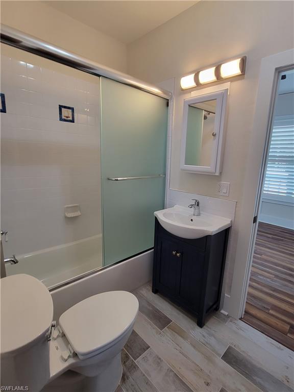 WOODFORD PARK - Residential Lease