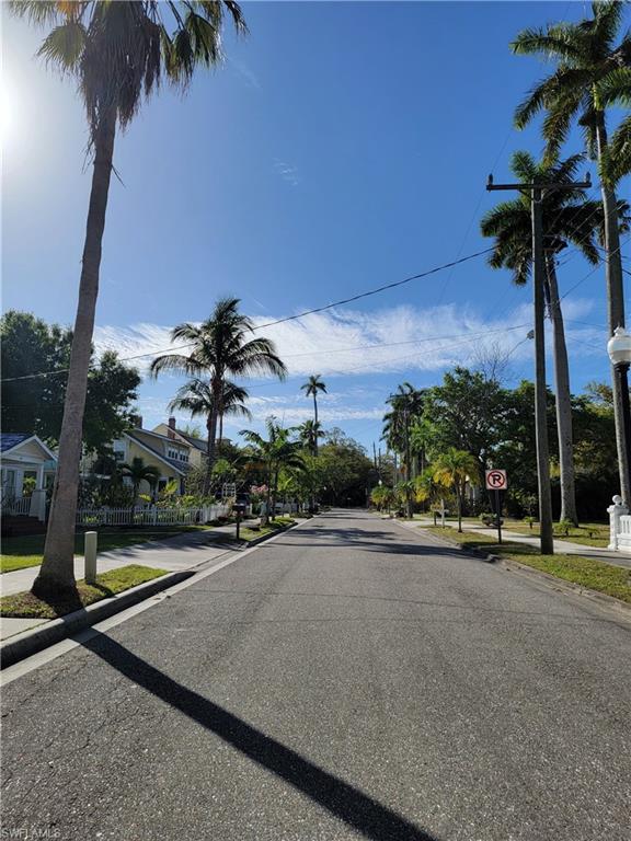 WOODFORD PARK - Residential Lease