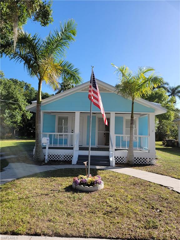 WOODFORD PARK - Residential Lease