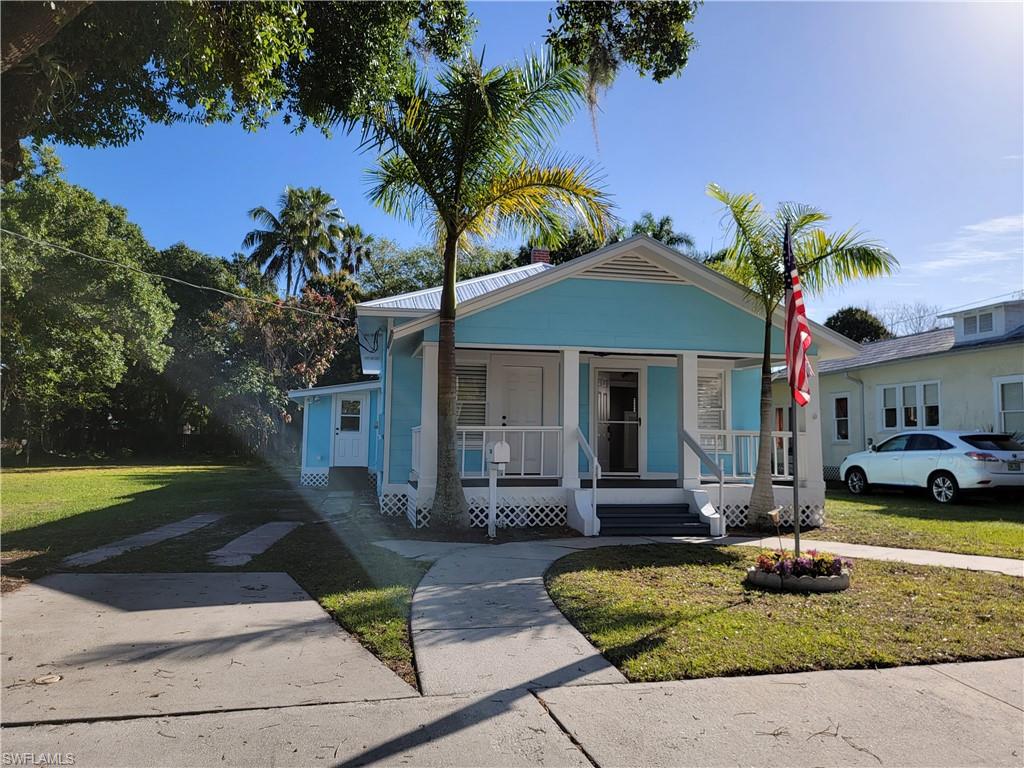 WOODFORD PARK - Residential Lease