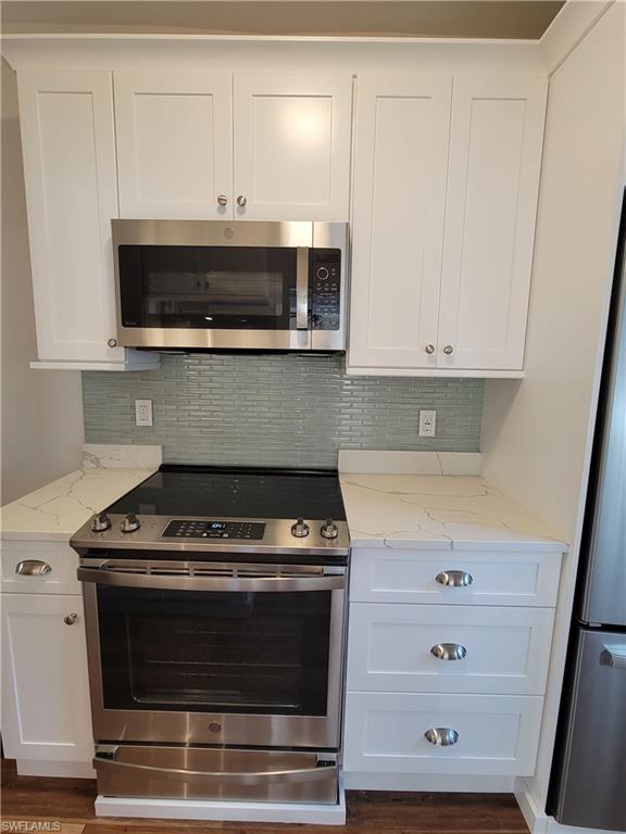 WOODFORD PARK - Residential Lease