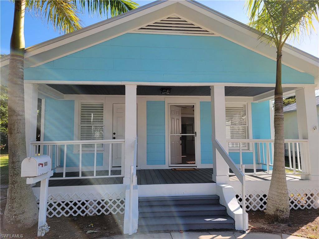 WOODFORD PARK - Residential Lease