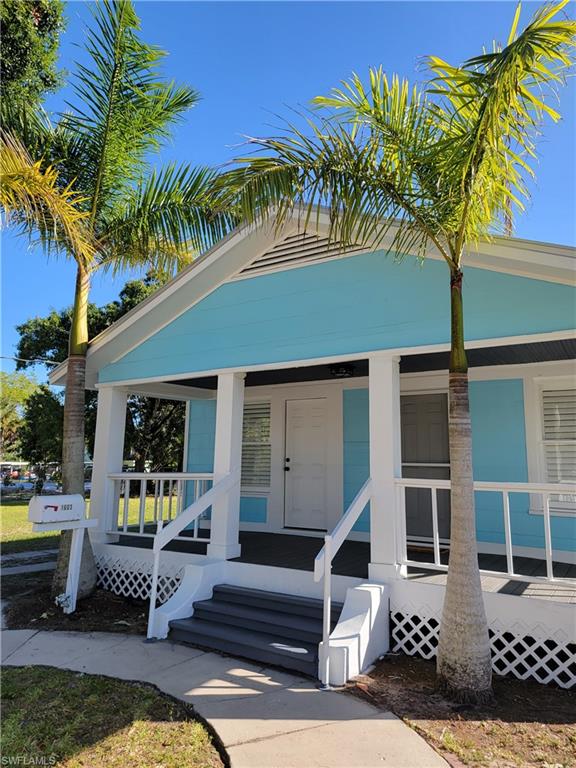 WOODFORD PARK - Residential Lease