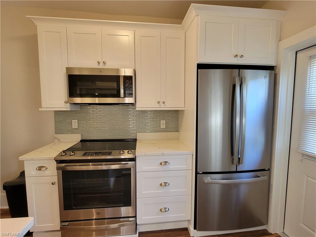 WOODFORD PARK - Residential Lease