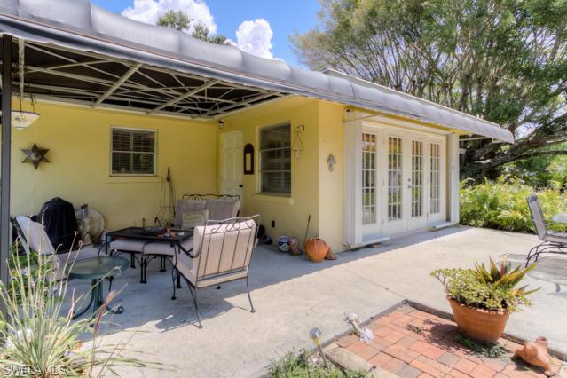 LA CHELLE MANOR - Residential