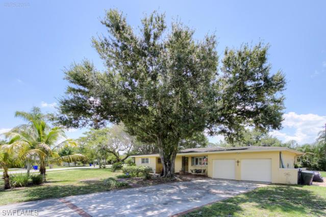 LA CHELLE MANOR - Residential