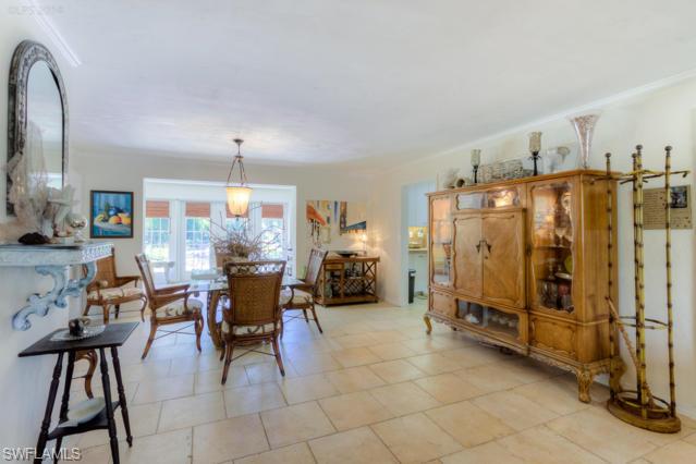 LA CHELLE MANOR - Residential