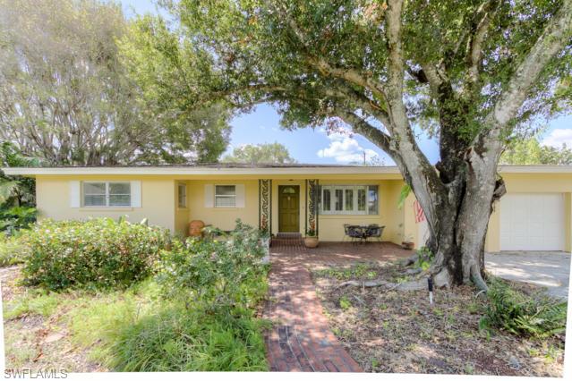 LA CHELLE MANOR - Residential