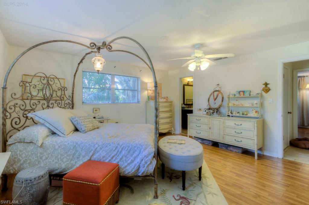 LA CHELLE MANOR - Residential