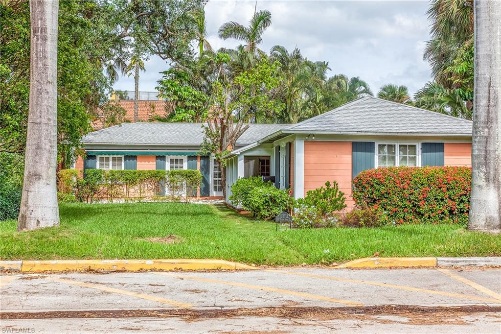 OLDE NAPLES - Residential