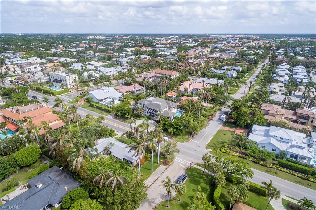 OLDE NAPLES - Residential