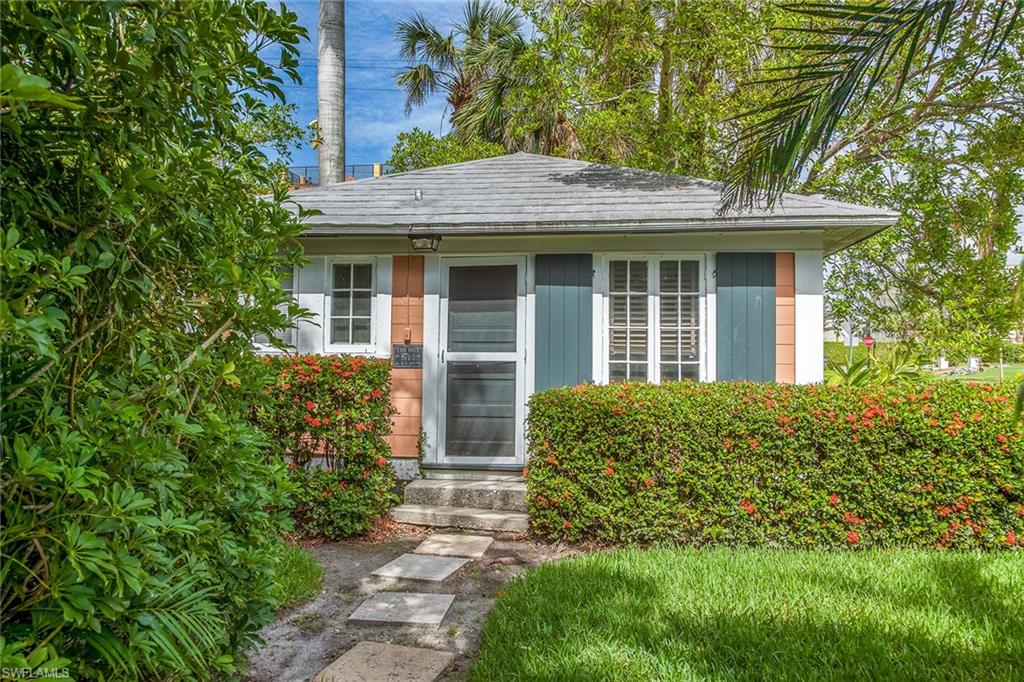 OLDE NAPLES - Residential