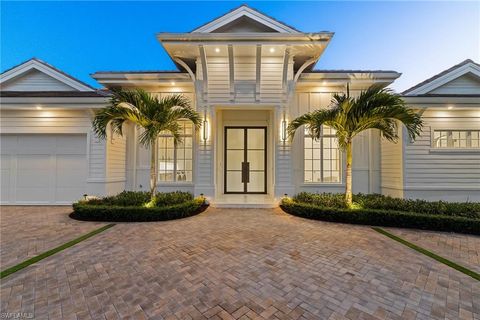 660 Wedge DR NAPLES FL 34103